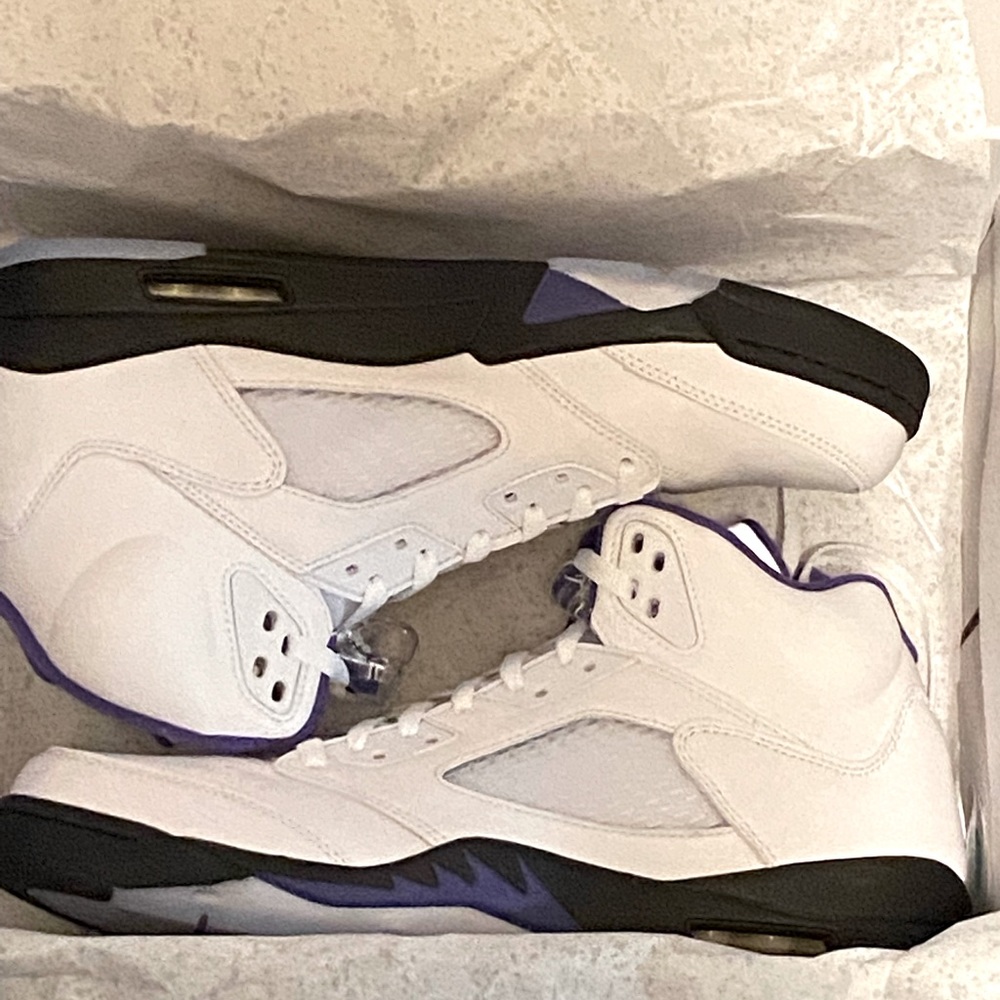 Men’s Jordan 5 Retro
